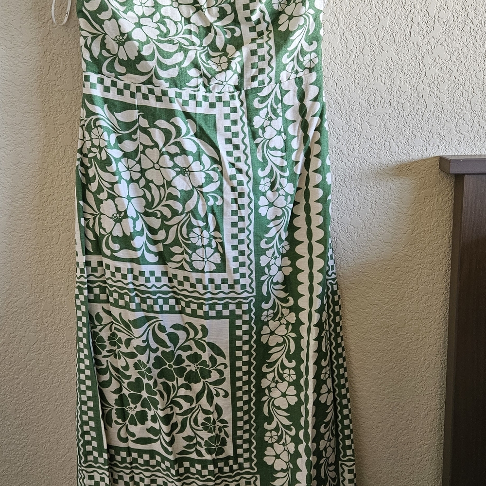Lulu's Strapless Green Patterned Dress - Picture 4 of 10